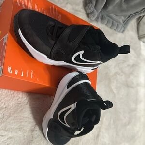 Brand new Nike shoes size 2.5